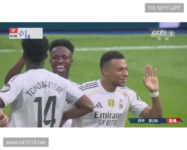 维尼修斯 vs 姆巴佩：现代边锋战术角色与终结效率的全方位对比