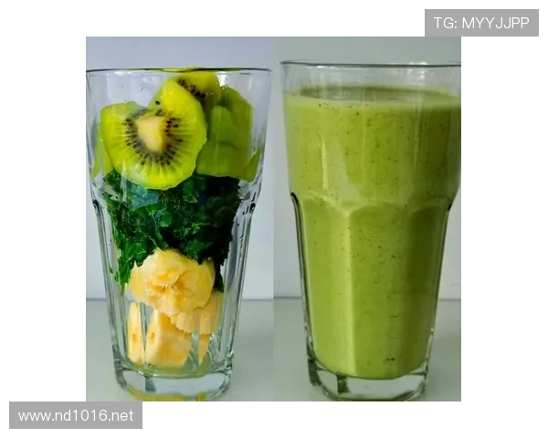 库里家冰箱里塞满有机羽衣甘蓝，训练完喝的奶昔比我的房租还贵