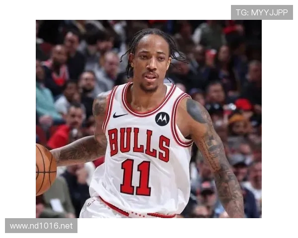 德罗赞通过中距离单打提升季后赛关键得分效率明显领先全队